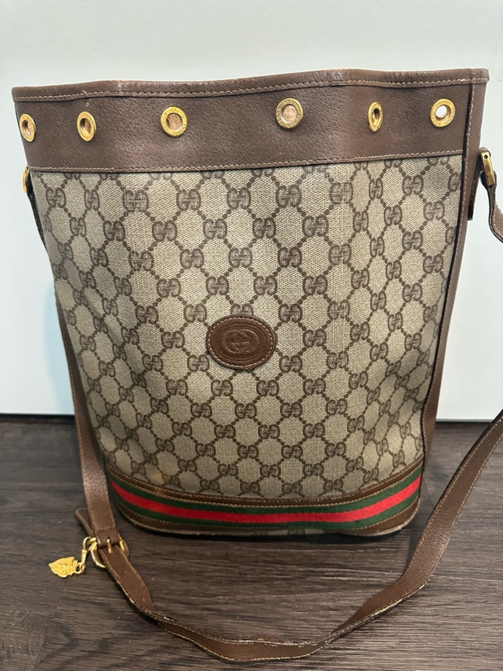 VINTAGE Gucci GG Supreme Web Sherry Line Bucket Bag - AS